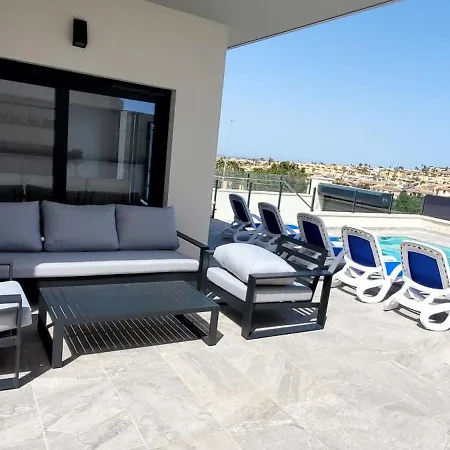 Villa Angela